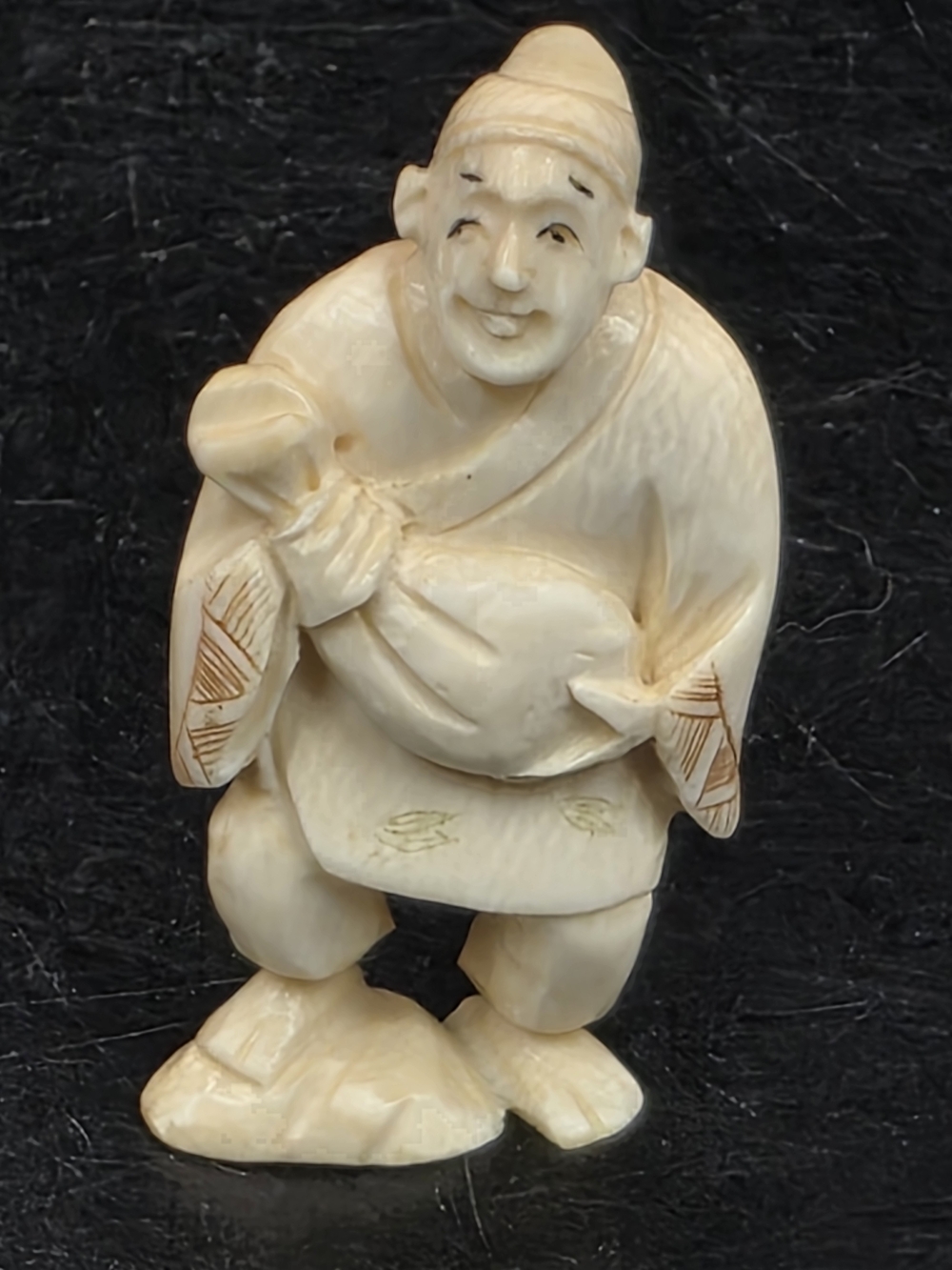 Antique Japanese Carved Netsuke Male Figure Signed